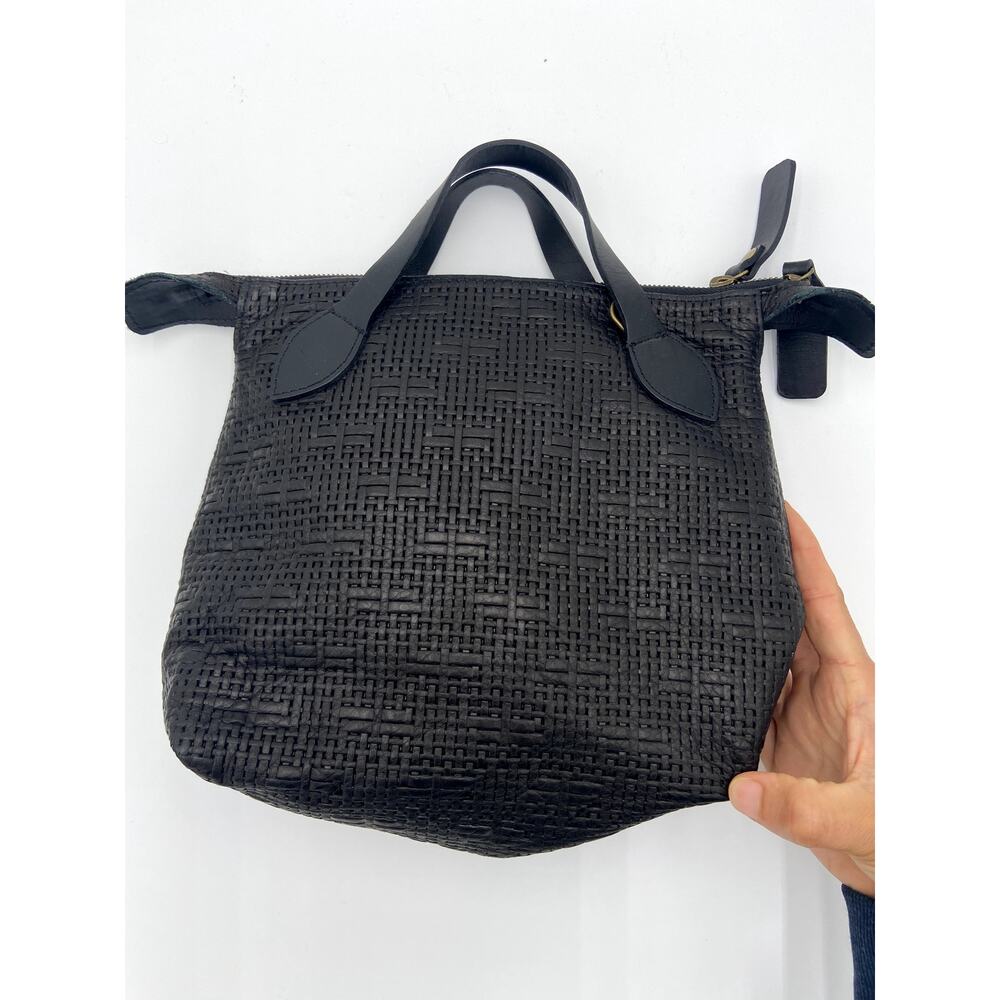 Parker Thatch Small Charlie Leather Black Basketweave - Picture 9 of 16